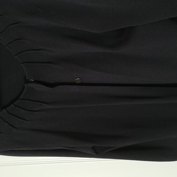 Sweater - Picture 2 of 4